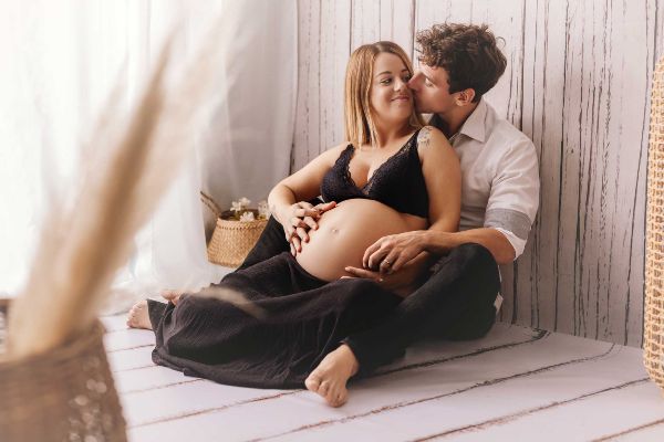 Fotógrafo embarazadas Pamplona · Estudio fotográfico en Pamplona